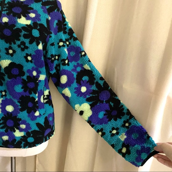 Urban Outfitters Fleece - Picture 15 of 16